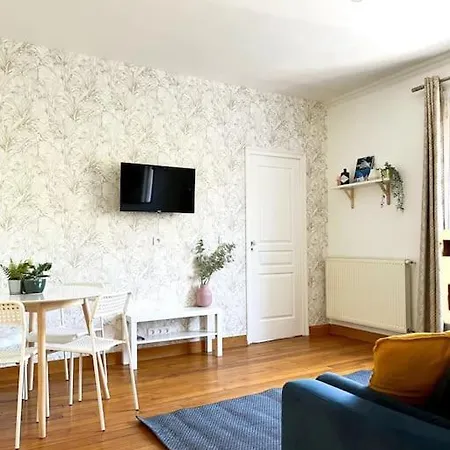 Appartement A 2 Pas Du Metro *
